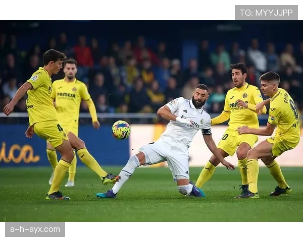 博斯克执教皇马:战术革新引领球队重塑之路,表现亮眼 博斯克执教皇马:战术革新引领球队重塑之路,表现亮眼