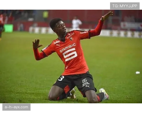 克鲁伊夫理念薪火相传，新一代教练以革新战术闪耀全球足坛