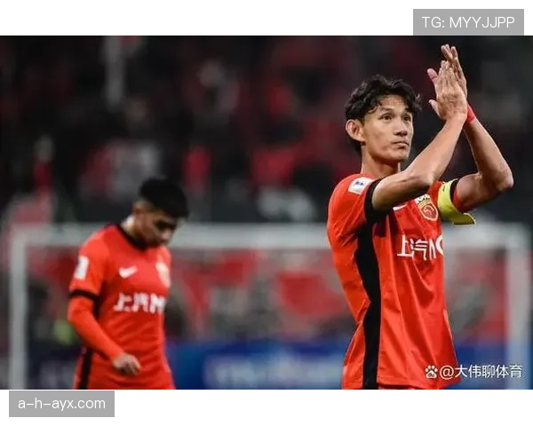 亚冠经典对决再燃战火，传奇球队巅峰交锋引万众瞩目