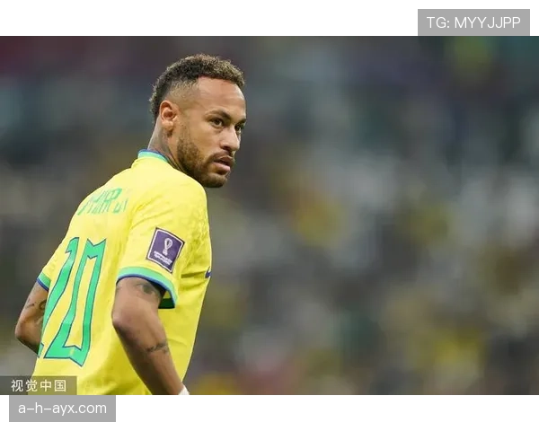 内马尔生涯轨迹解析：天赋兑现与争议并存的职业生涯